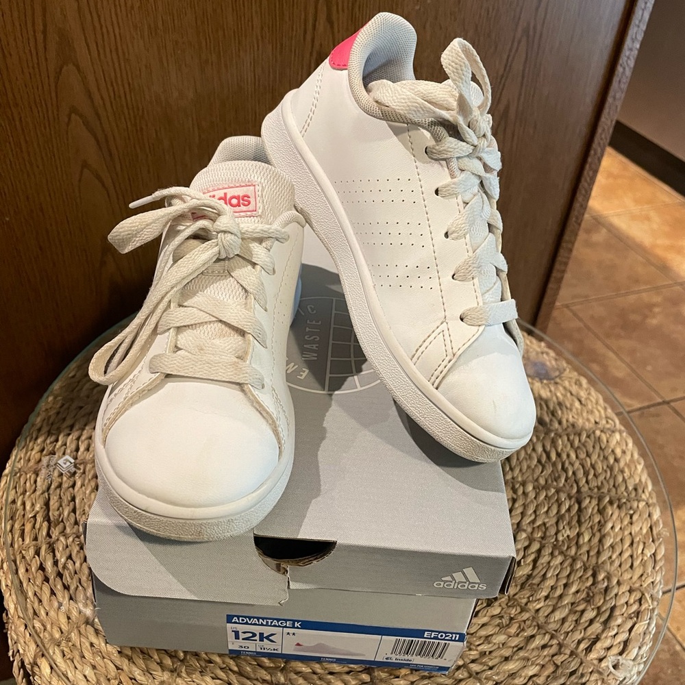 Adidas Advantage K Sneakers Box
